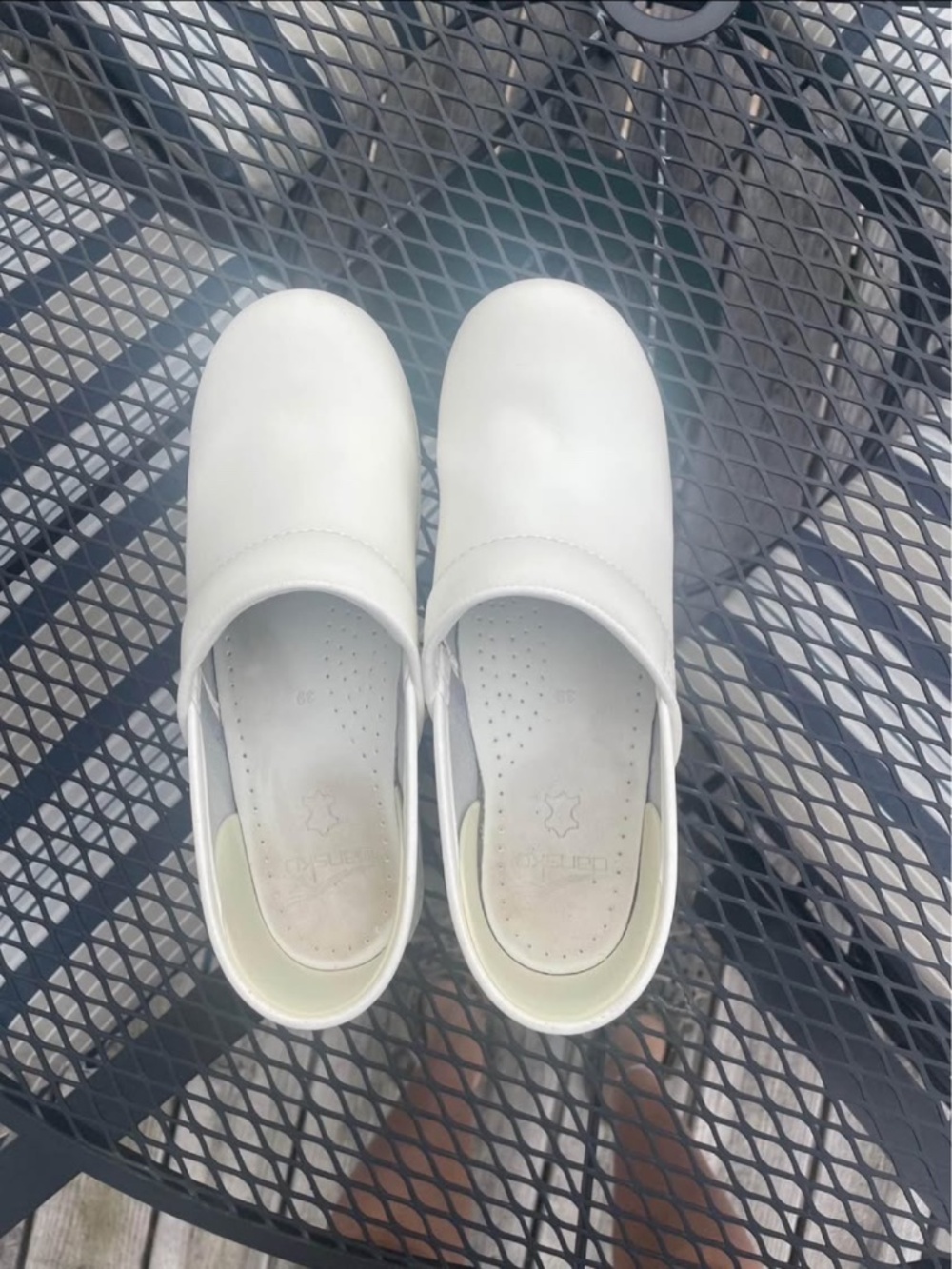 White Danskos
